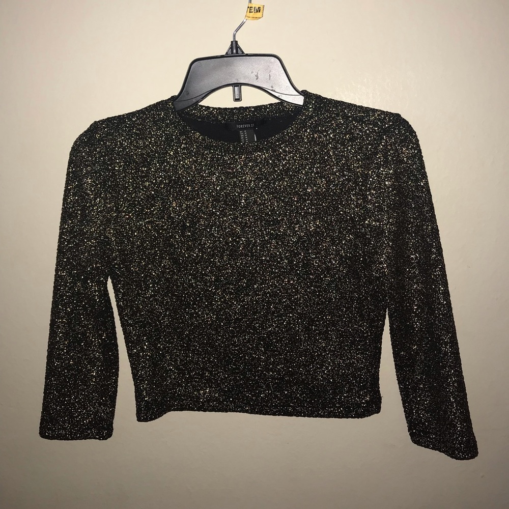 Crop top gold and black